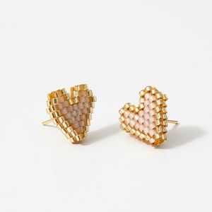 Amorcito Studs